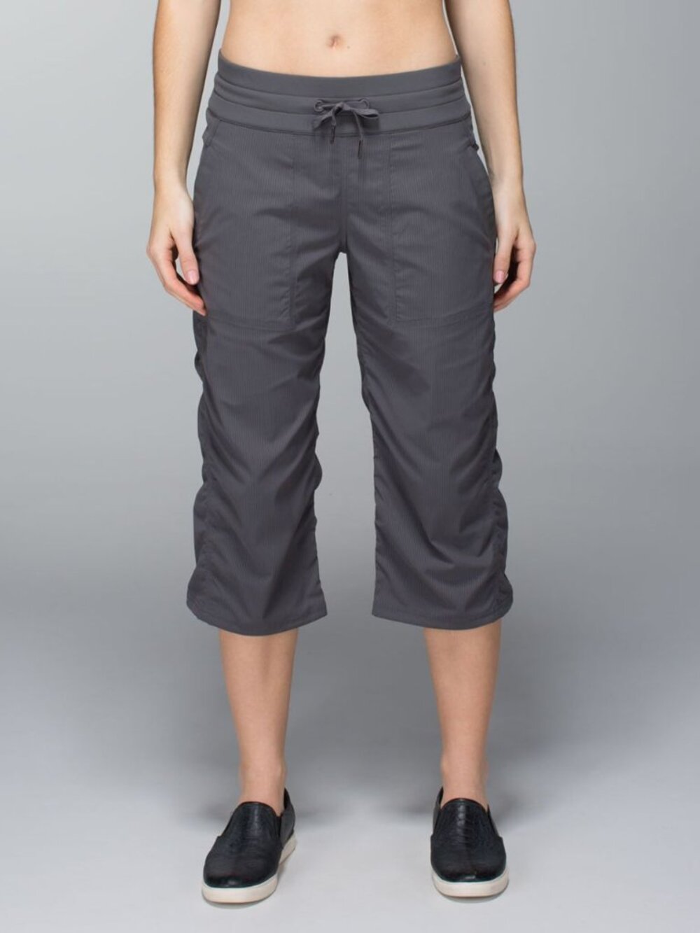 Lululemon Studio Crop Unlined in Soot